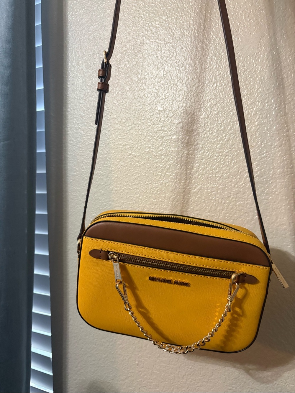 MICHAEL KORS Yellow and Brown Crossbody Camera Bag with Gold Chain